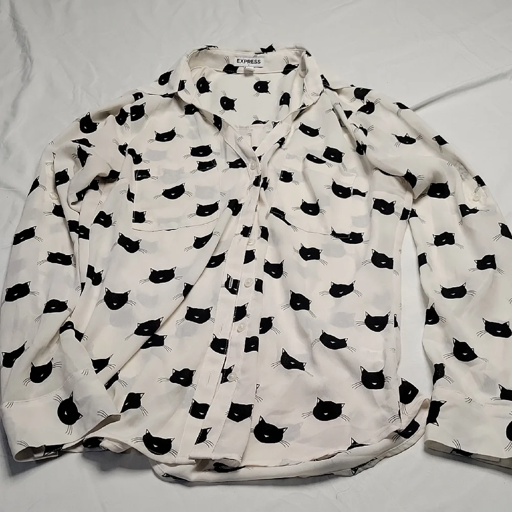 Express Cat Print Blouse - Picture 1 of 8
